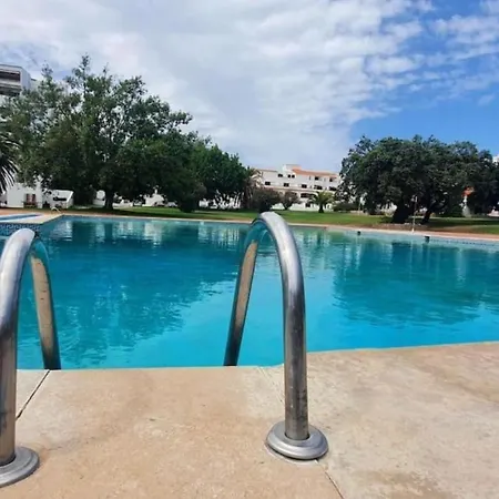Apartment Brand New In Rua Da Oura Albufeira