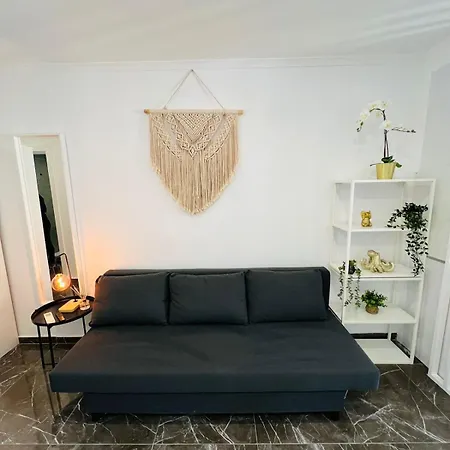 Διαμέρισμα Brand New In Rua Da Oura