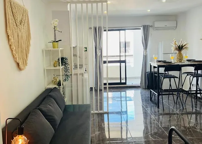 Apartment Brand New In Rua Da Oura *