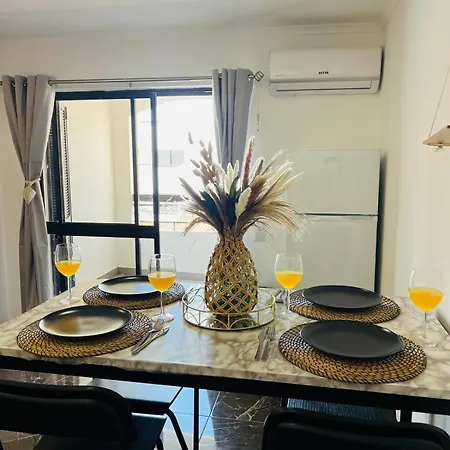 Apartmán Brand New In Rua Da Oura *